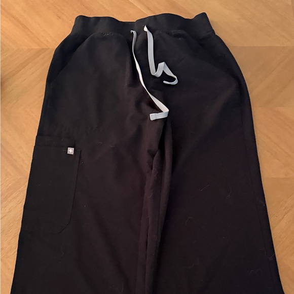 Figs Pants - Figs Women’s Black Isabel wide leg scrub pants